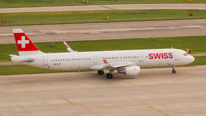 HB-IOO - Swiss Airbus A321