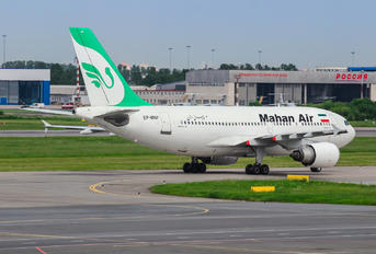 EP-MNF - Mahan Air Airbus A310