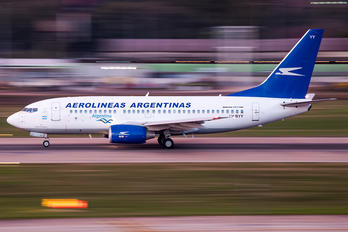 LV-BYY - Aerolineas Argentinas Boeing 737-700