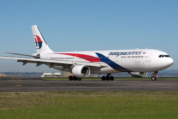 9M-MTD - Malaysia Airlines Airbus A330-300