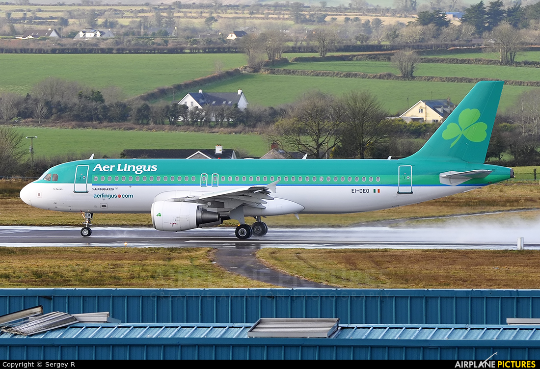Aer Lingus EI-DEO aircraft at Cork