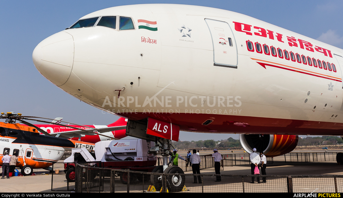 Air India VT-ALS aircraft at Begumpet