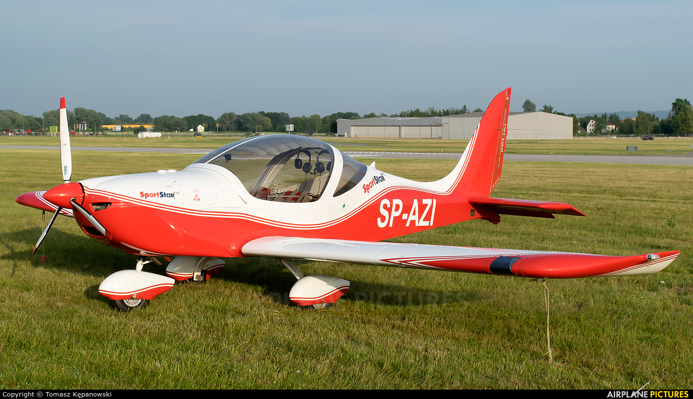 Aeroklub Ziemi Jarosławskiej SP-AZI aircraft at Rzeszów-Jasionka 