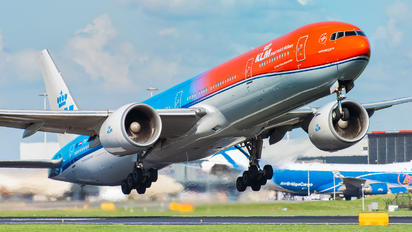 PH-BVA - KLM Boeing 777-300ER