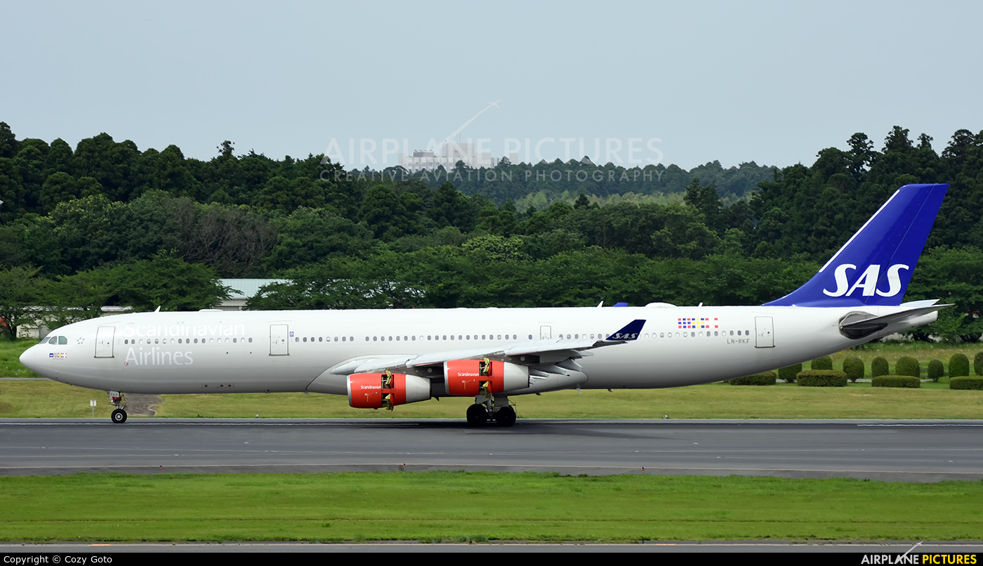 SAS - Scandinavian Airlines LN-RKF aircraft at Tokyo - Narita Intl