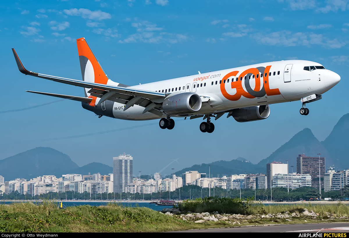 GOL Transportes Aéreos  PR-GYC aircraft at Rio de Janeiro - Santos Dumont