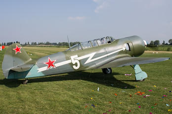 D-FJII - Private Yakovlev Yak-11