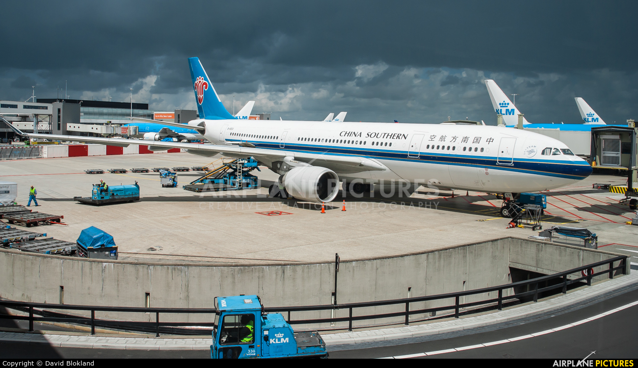 China Southern Airlines B-6531 aircraft at Amsterdam - Schiphol