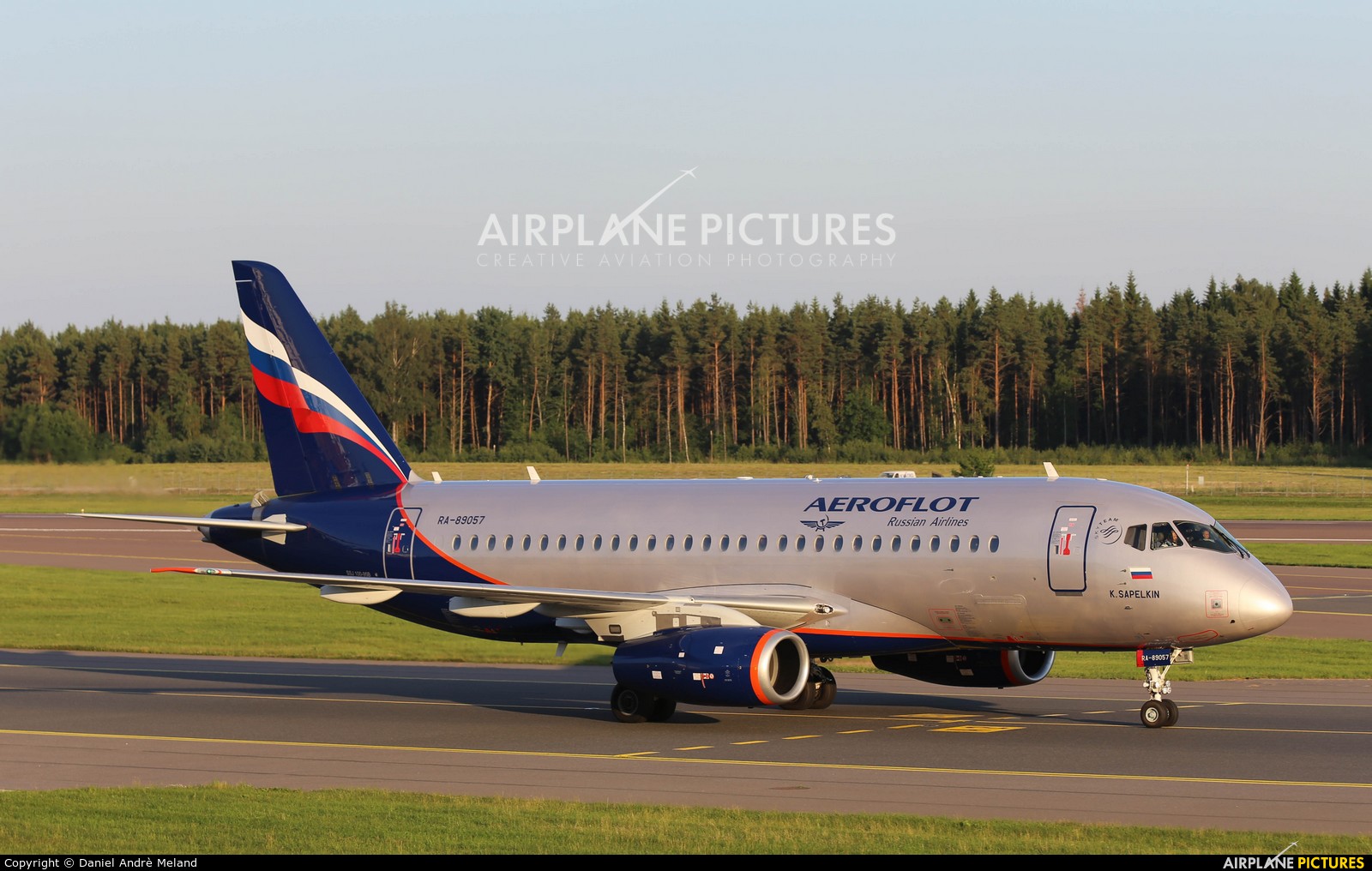 Aeroflot RA-89052 aircraft at Tallinn