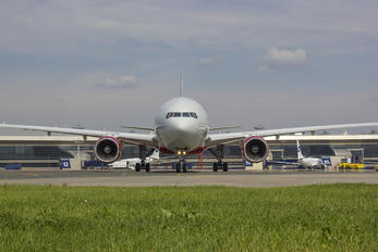 EI-UNL - Rossiya Boeing 777-300