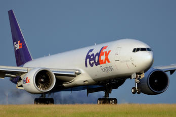 N862FD - FedEx Federal Express Boeing 777F