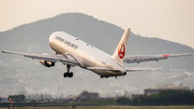 JA601J - JAL - Japan Airlines Boeing 767-300ER aircraft