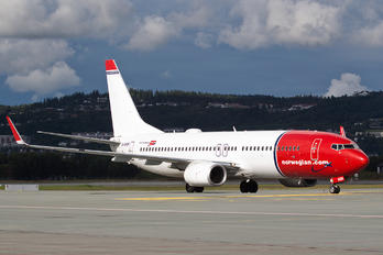 LN-NGR - Norwegian Air Shuttle Boeing 737-800