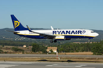 EI-DLJ - Ryanair Boeing 737-800