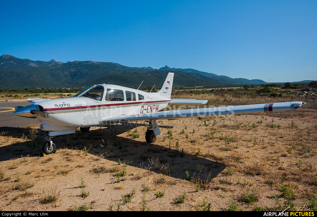 Private D-ENPW aircraft at Figari - Sud Corse