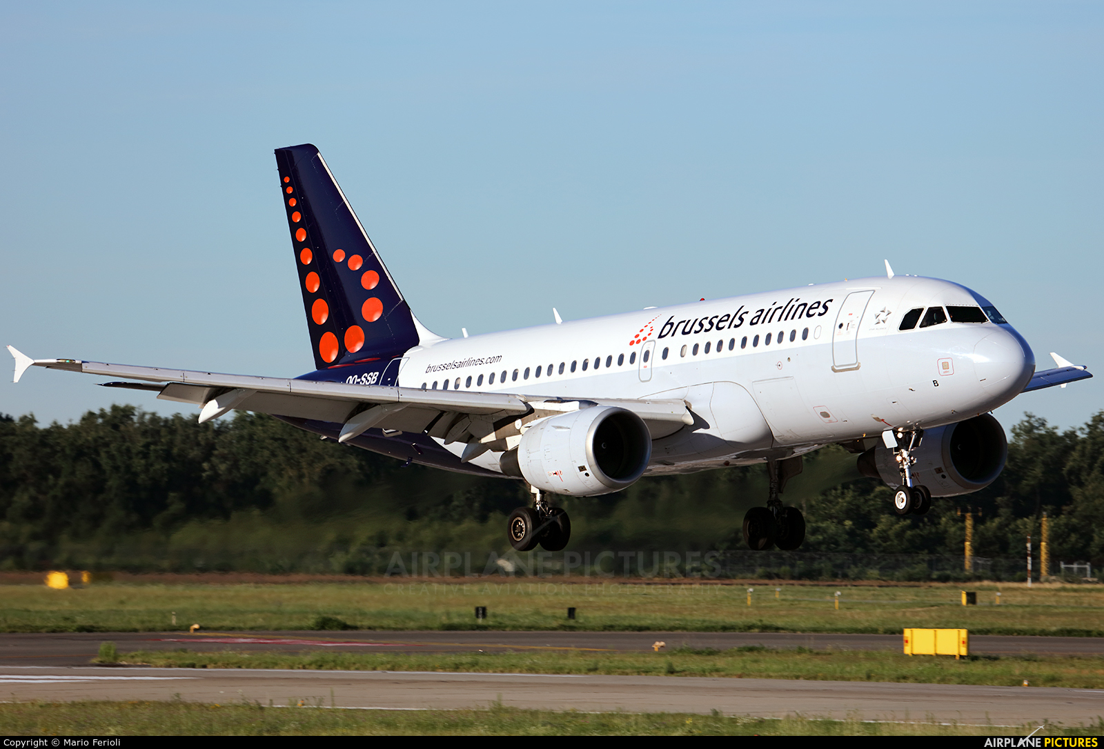 Brussels Airlines OO-SSB aircraft at Milan - Malpensa
