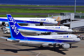 JA8609 - ANA - All Nippon Airways Airbus A320