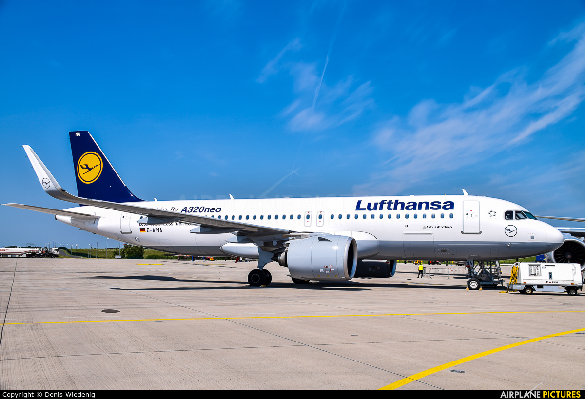 Lufthansa D-AINA aircraft at Berlin - Schönefeld