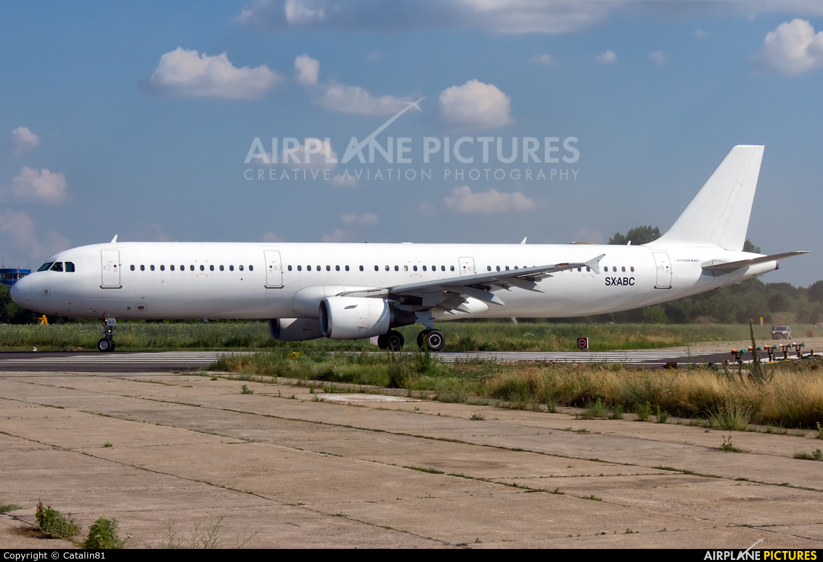 Daallo Airlines SX-ABC aircraft at Craiova