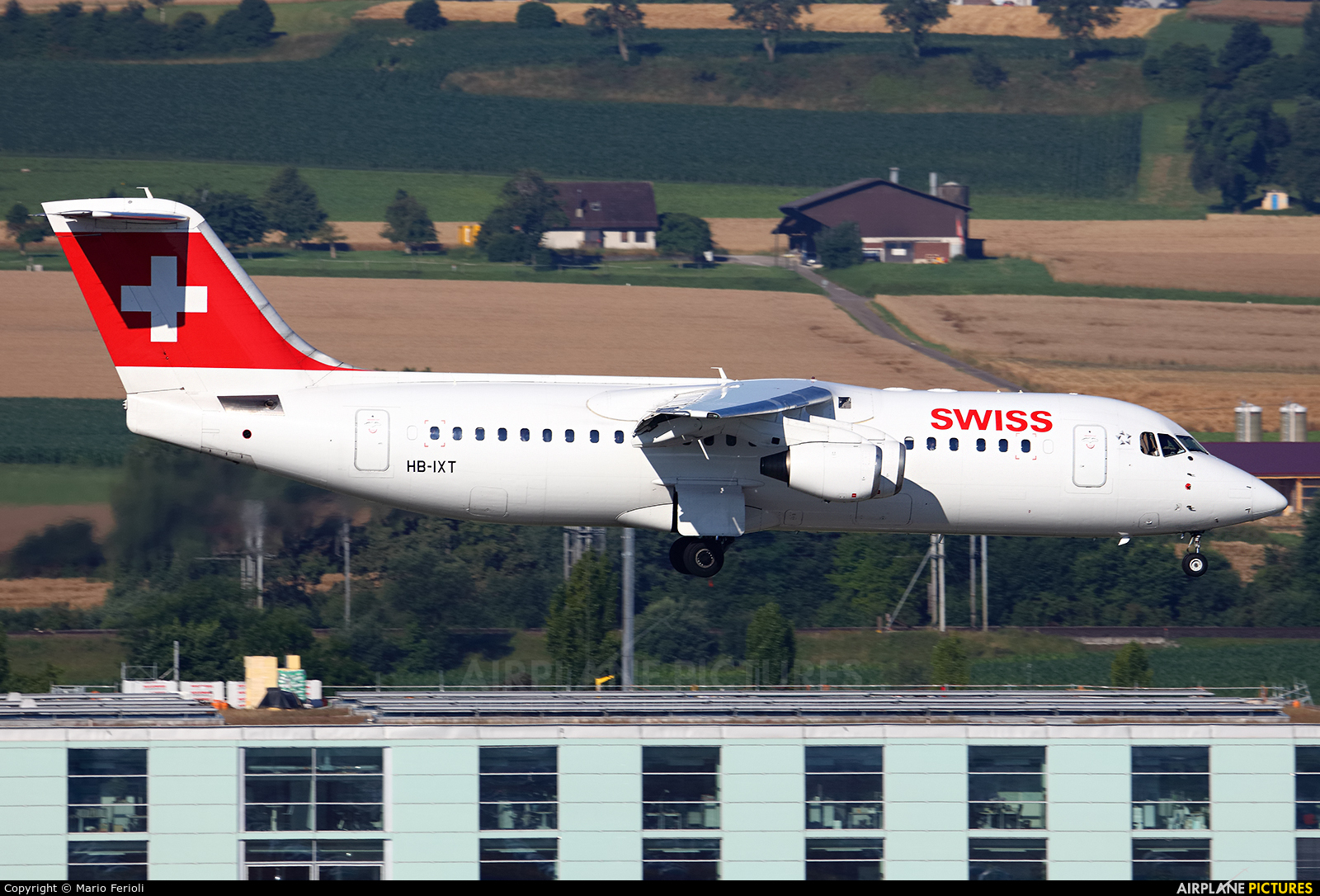 Swiss HB-IXT aircraft at Zurich