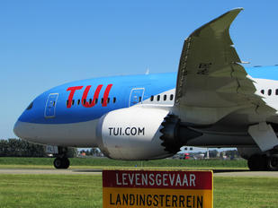 PH-TFL - TUI Airlines Netherlands Boeing 787-8 Dreamliner