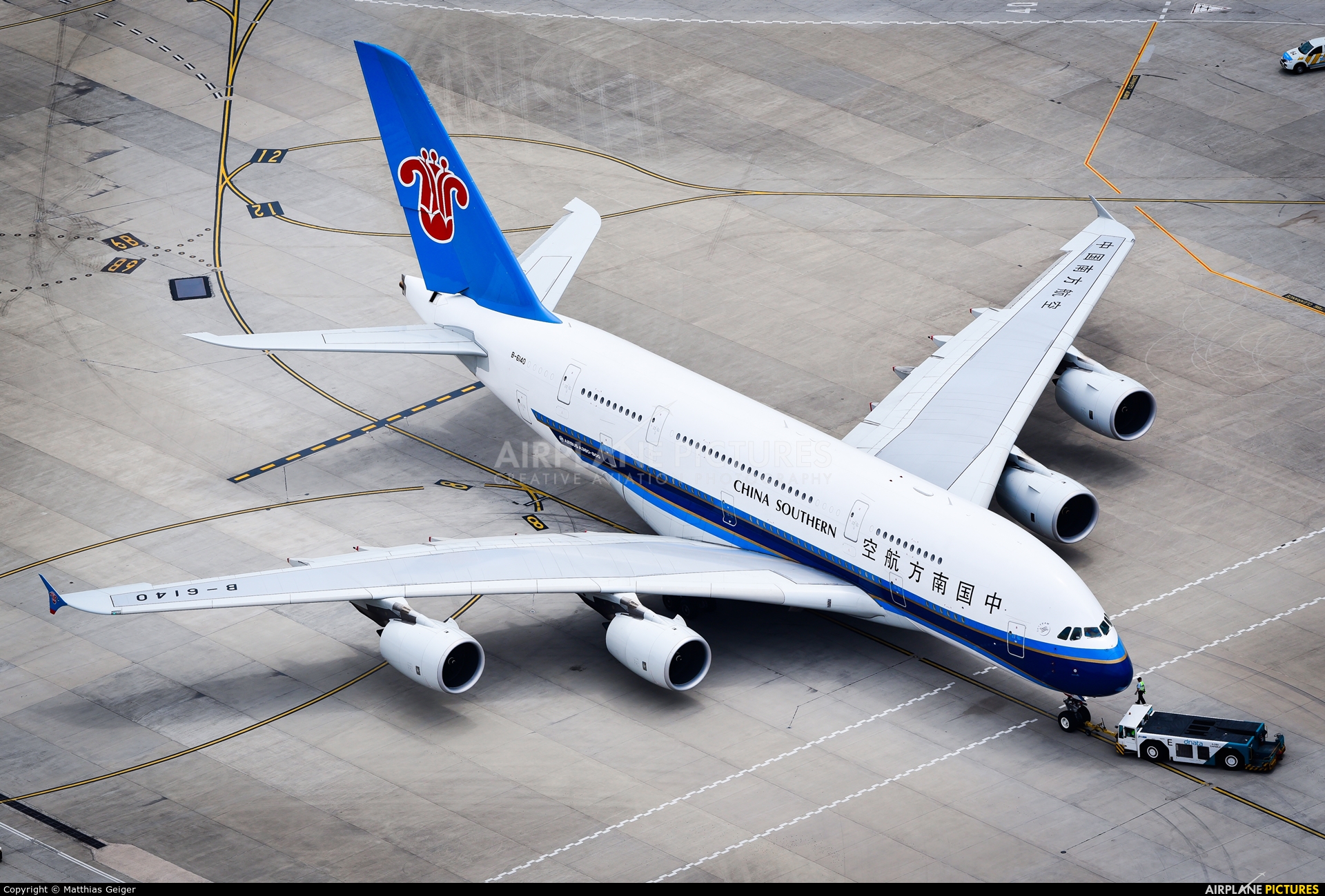 China Southern Airlines B-6140 aircraft at Sydney - Kingsford Smith Intl, NSW