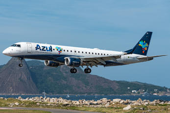 PR-AZB - Azul Linhas Aéreas Embraer ERJ-190 (190-100)