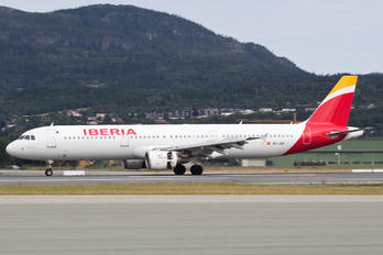 EC-JGS - Iberia Airbus A321