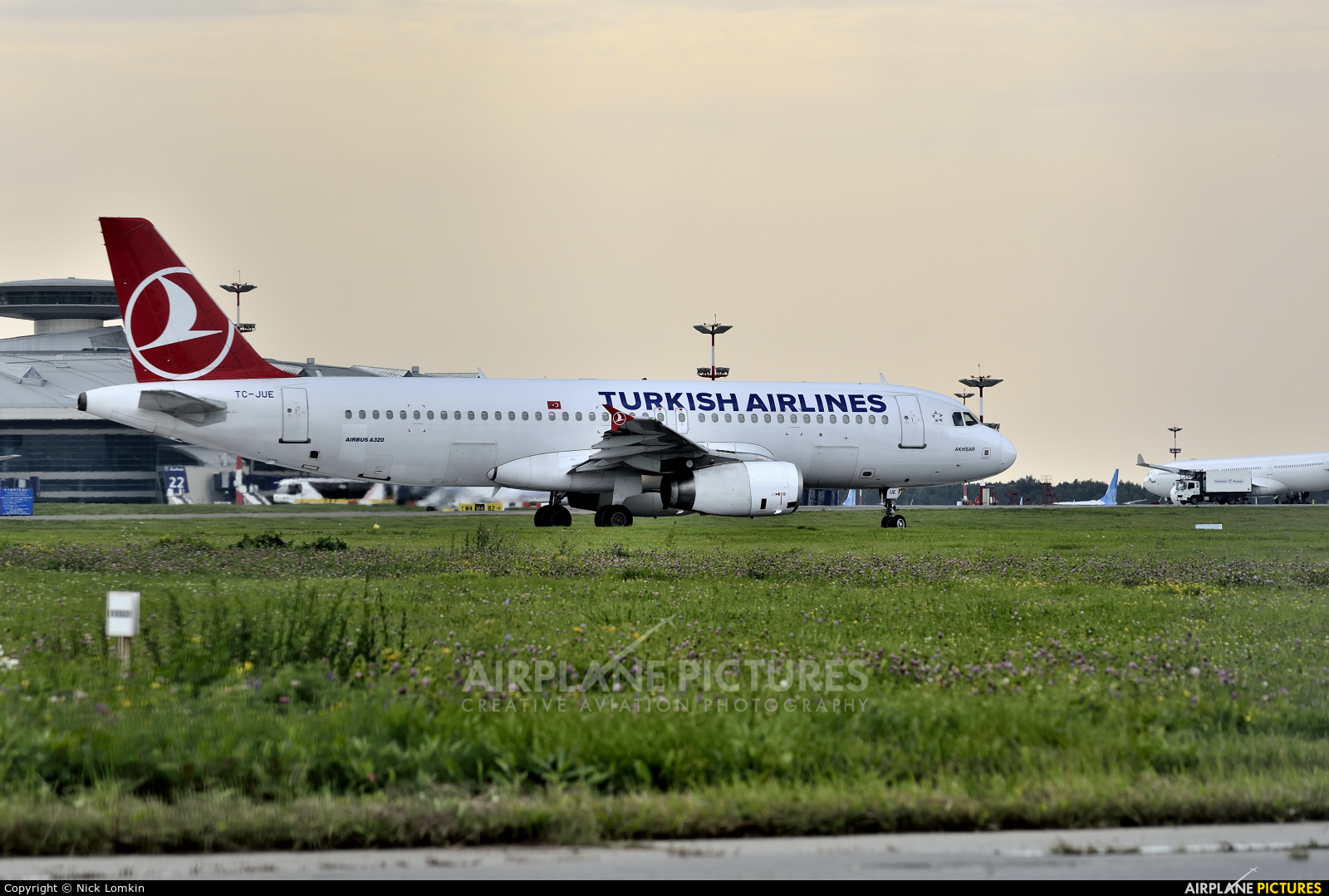 Turkish Airlines TC-JUE aircraft at Moscow - Vnukovo