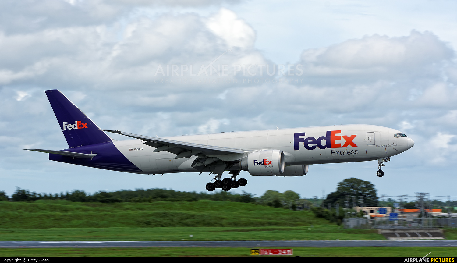 FedEx Federal Express B883FD aircraft at Tokyo - Narita Intl