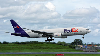 B883FD - FedEx Federal Express Boeing 777F