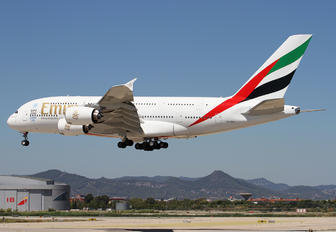 A6-EOS - Emirates Airlines Airbus A380