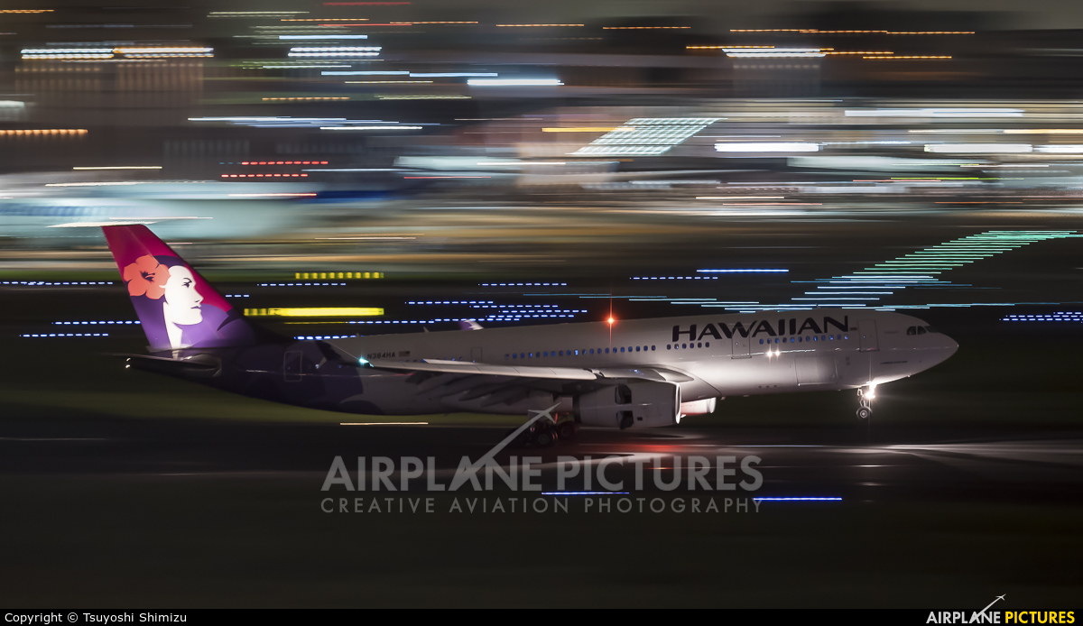 Hawaiian Airlines N384HA aircraft at Tokyo - Haneda Intl