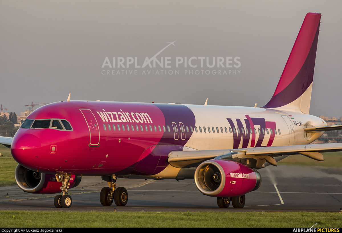 Wizz Air HA-LWQ aircraft at Warsaw - Frederic Chopin