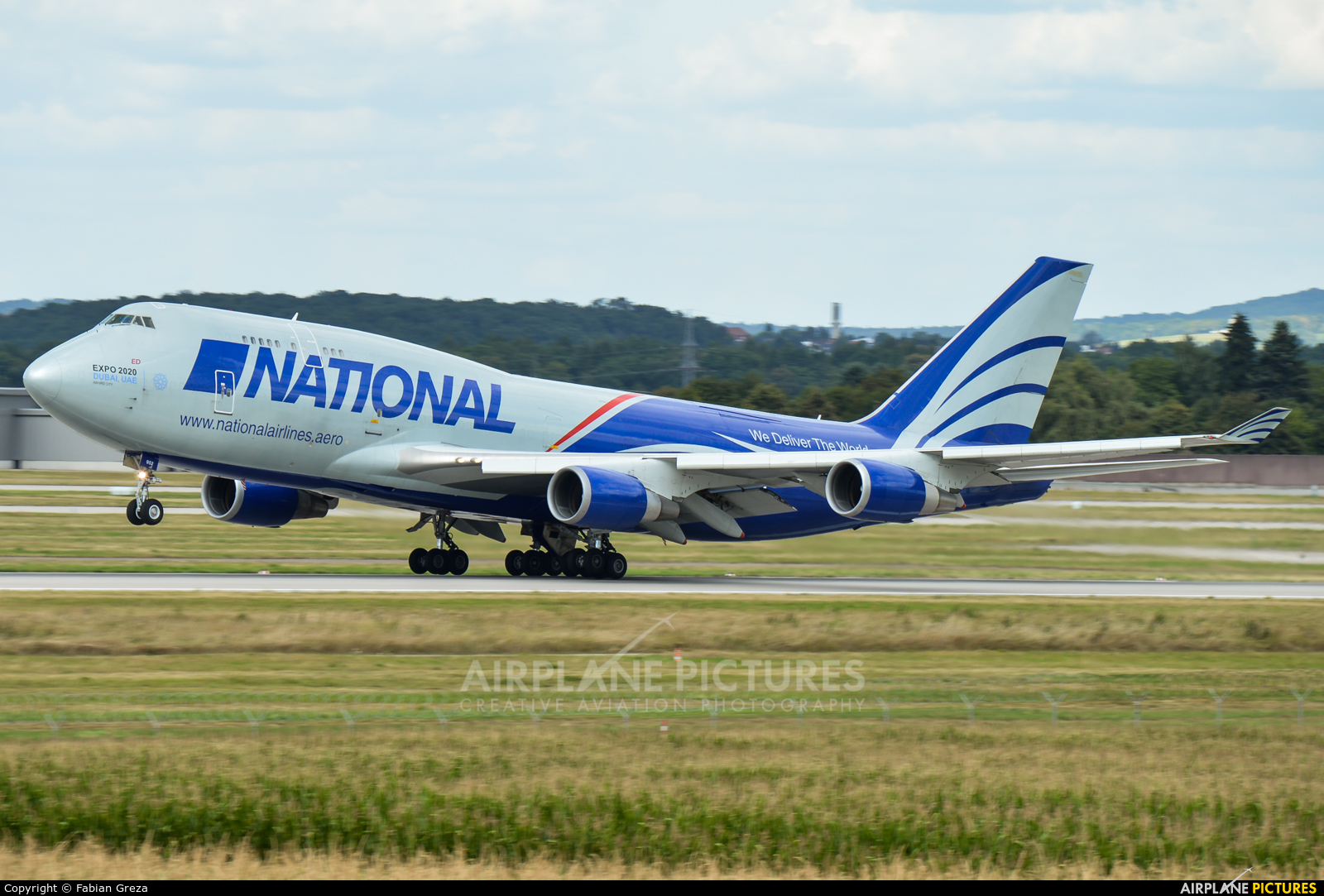 National Airlines N952CA aircraft at Stuttgart