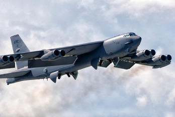 60-0038 - USA - Air Force Boeing B-52H Stratofortress