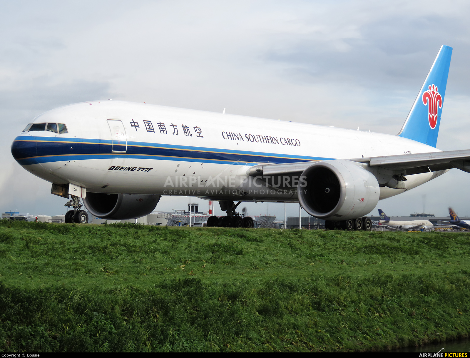 China Southern Cargo B-2081 aircraft at Amsterdam - Schiphol
