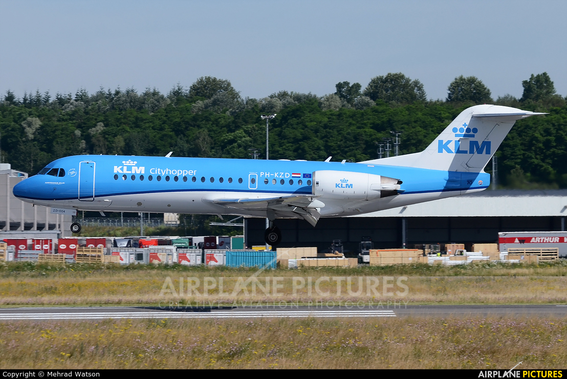KLM Cityhopper PH-KZD aircraft at Luxembourg - Findel