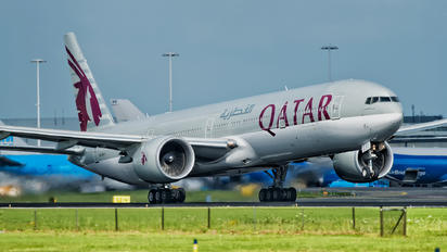 A7-BAY - Qatar Airways Boeing 777-300ER