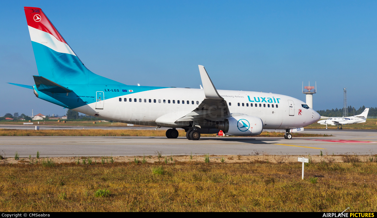 Luxair LX-LGS aircraft at Porto