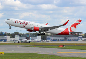 C-GHLU - Air Canada Rouge Boeing 767-300ER