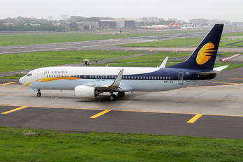 VT-JFA - Jet Airways Boeing 737-800