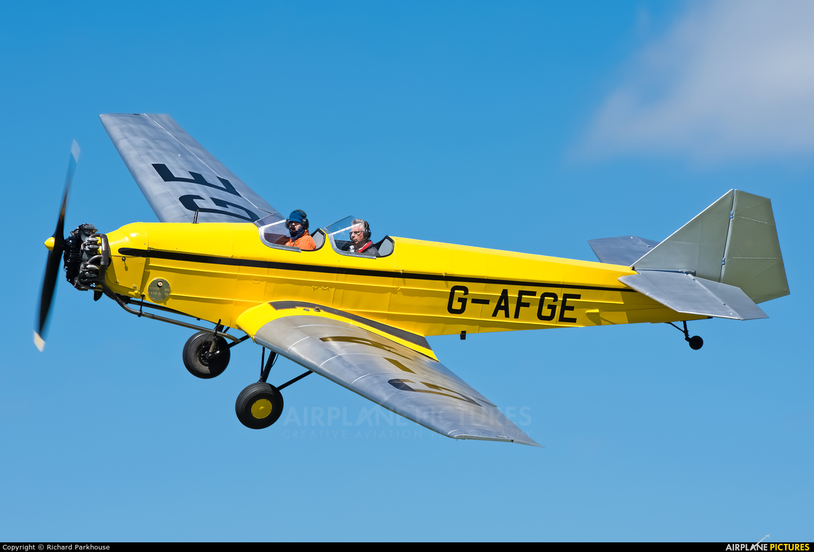 Private G-AFGE aircraft at Compton Abbas