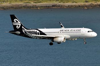 ZK-OXF - Air New Zealand Airbus A320