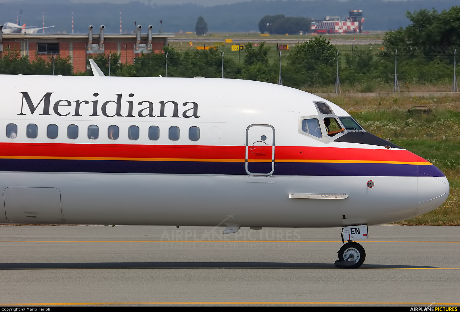 Meridiana I-SMEN aircraft at Milan - Malpensa