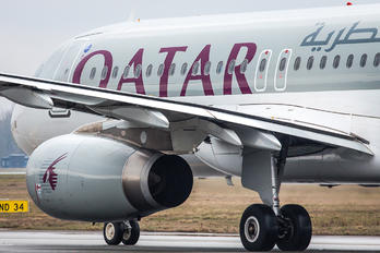 A7-AHX - Qatar Airways Airbus A320
