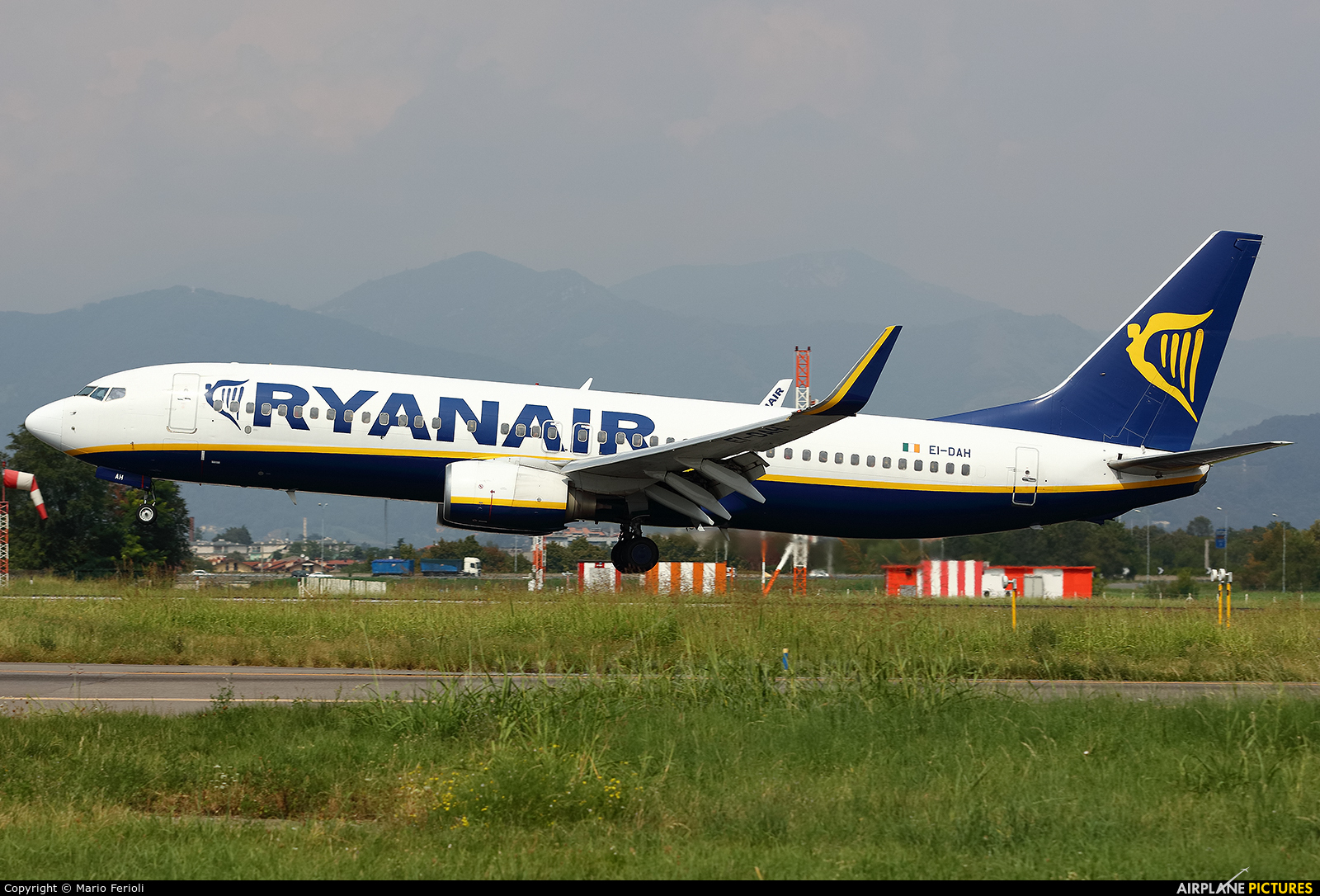 Ryanair EI-DAH aircraft at Bergamo - Orio al Serio
