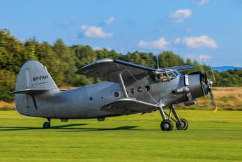 SP-FAH - Classic Wings Antonov An-2