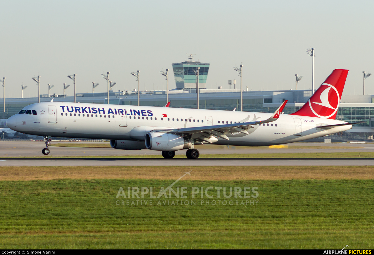 Turkish Airlines TC-JTK aircraft at Munich
