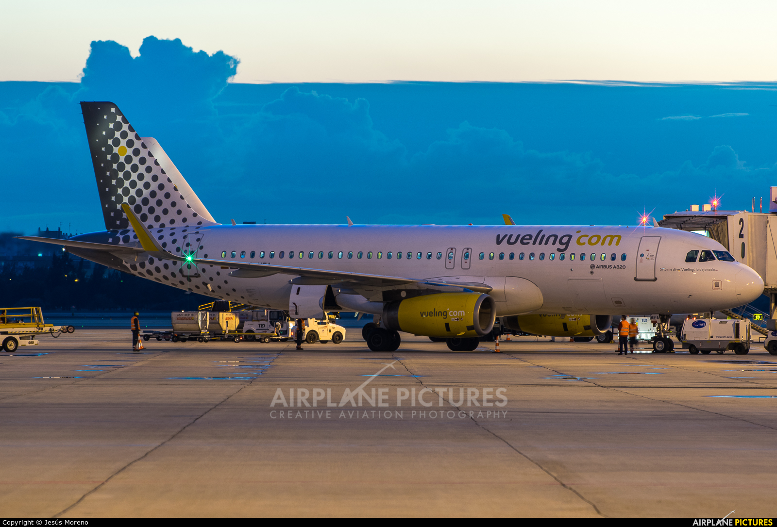 Vueling Airlines EC-MEA aircraft at Seville - San Pablo